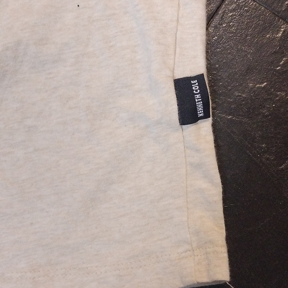 Kenneth Cole S/S 3-Button Tee - Large - Picture 3 of 4